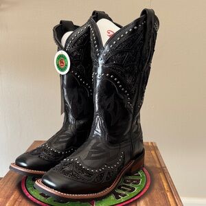 Laredo Black Ankle Boots with Studded Details